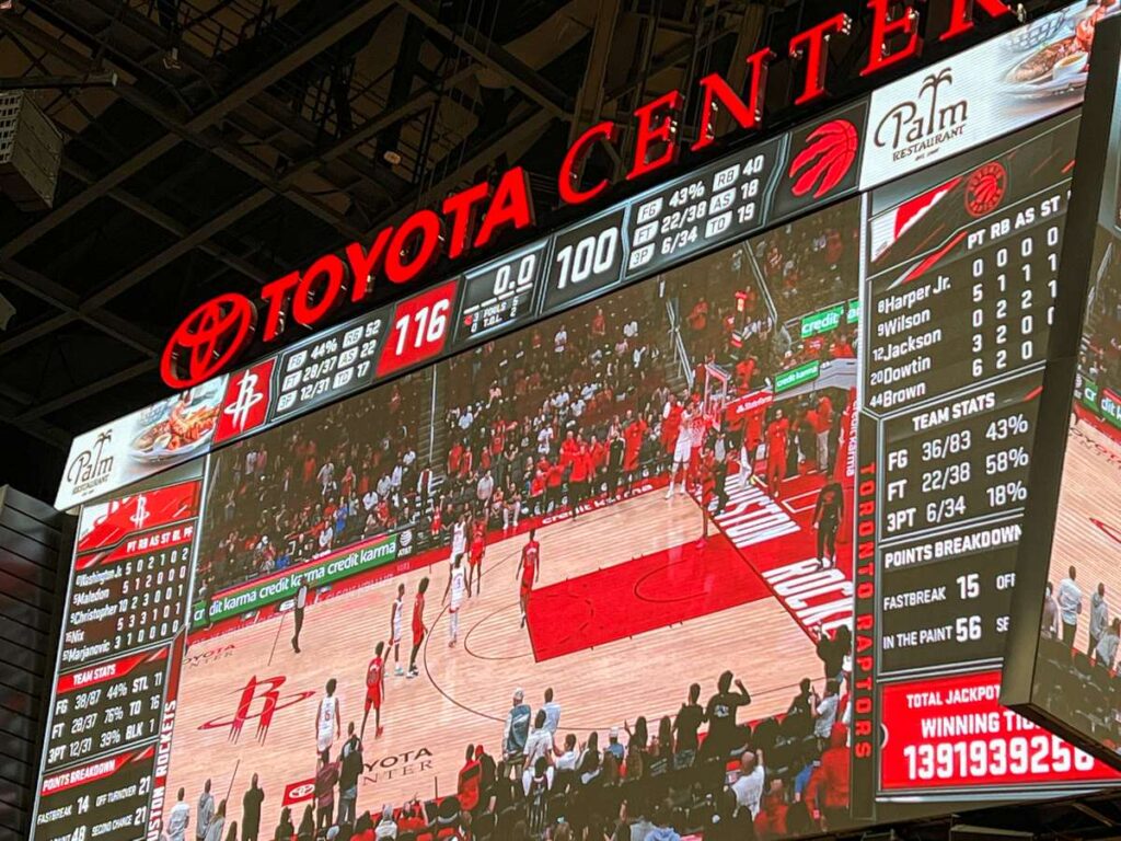 the video screen in the Houston Toyota Center is the largest indoor screen in the world
