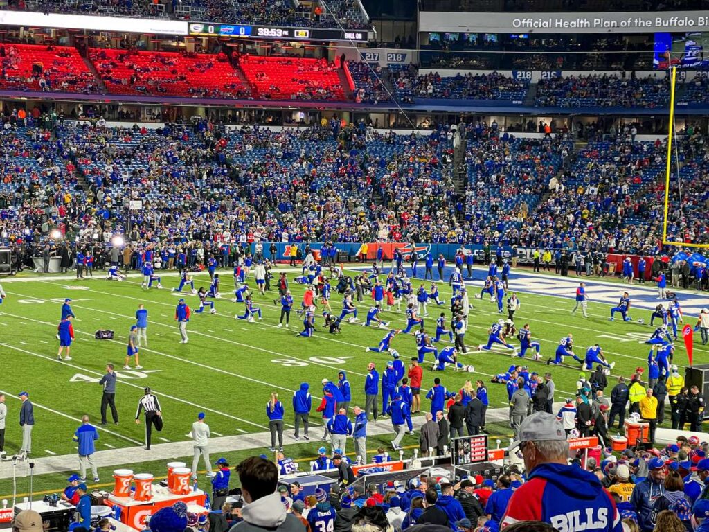 The Buffalo Bills warm up before their game at Highmark Stadium against the Green Bay Packers